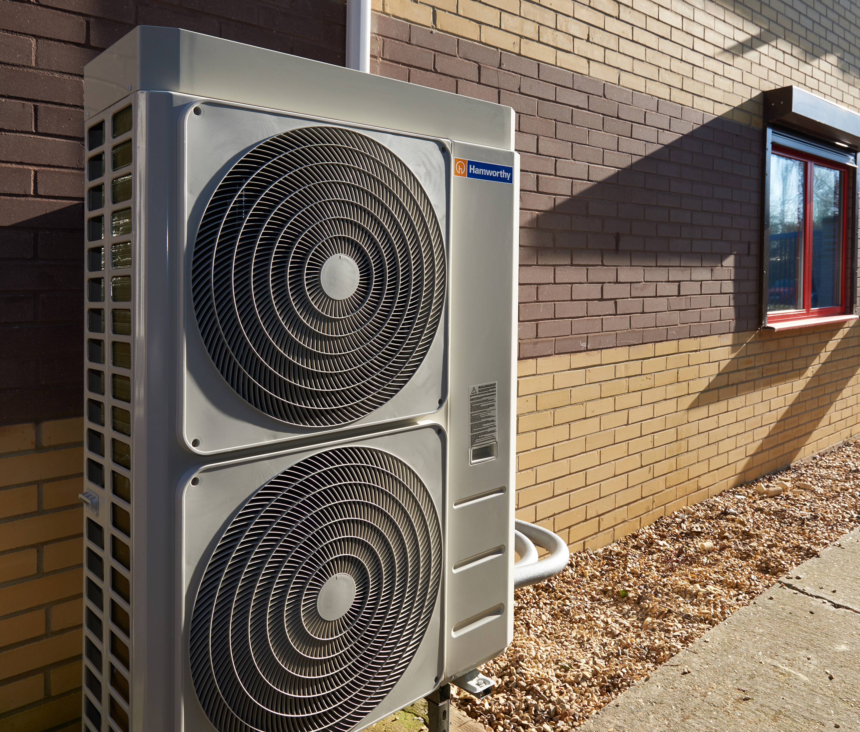 Shastid Energy offices install new Hamworthy heat pump